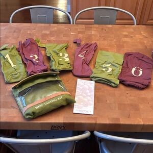 Wine Tasting Kit with Green and Purple Bags